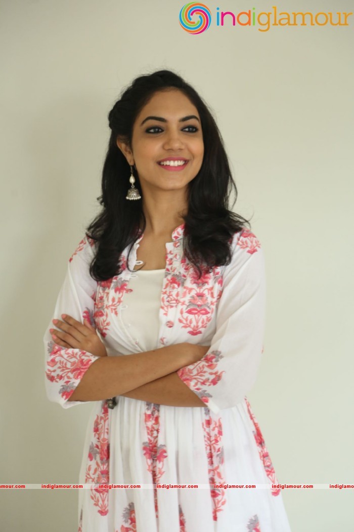 Reethu Varma Latest Photos Gallery Actress hd photo
