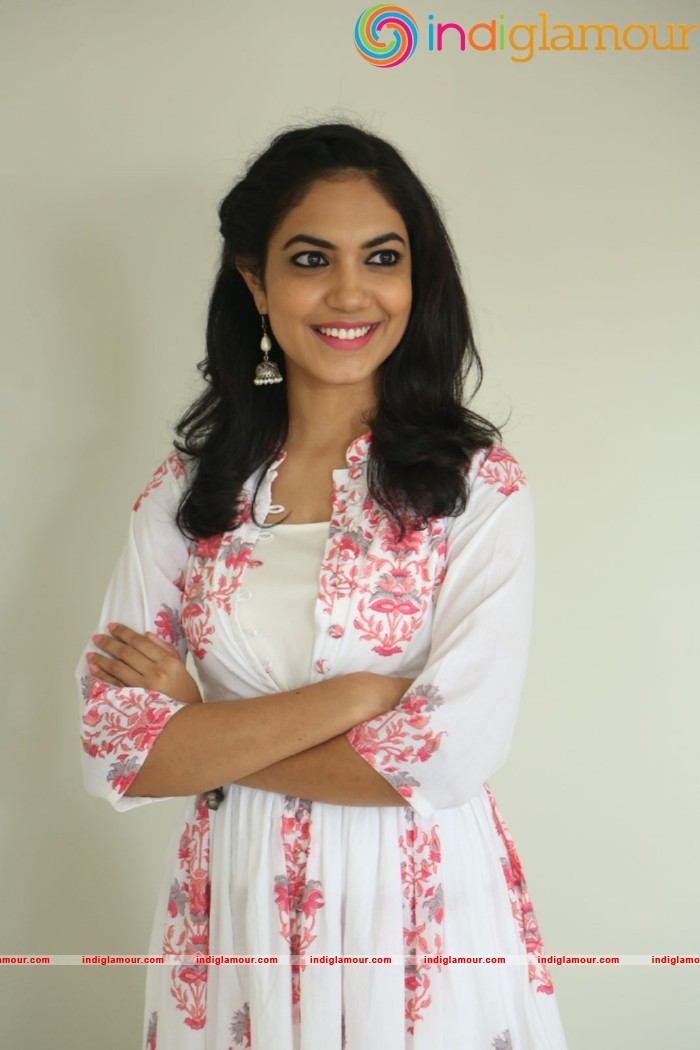 Reethu Varma Latest Photos Gallery Actress hd photo