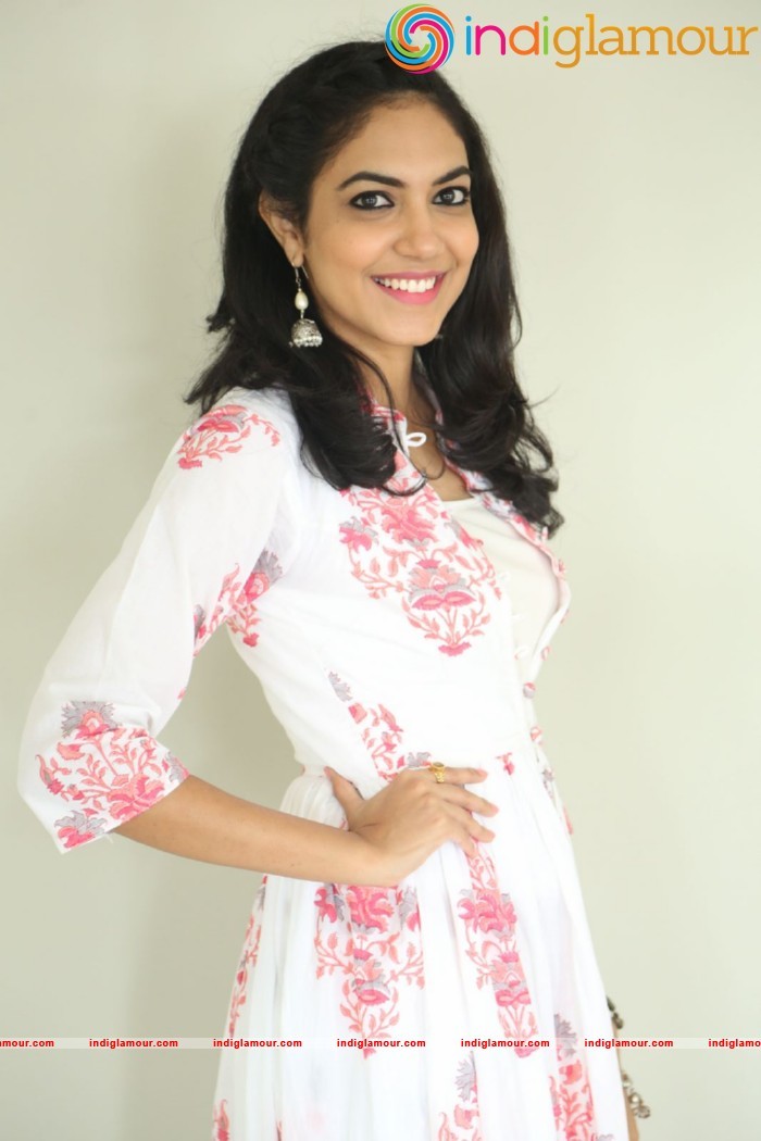 Reethu Varma Latest Photos Gallery Actress hd photo