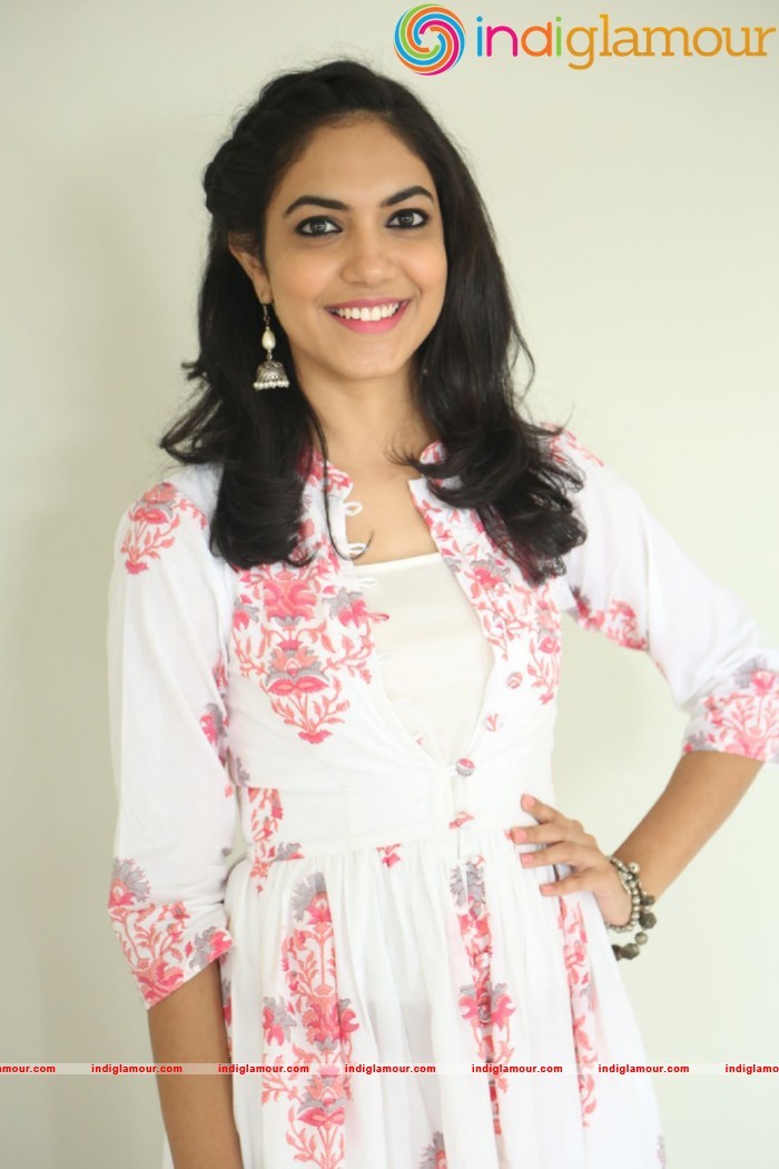 Reethu Varma Latest Photos Gallery Actress hd photo