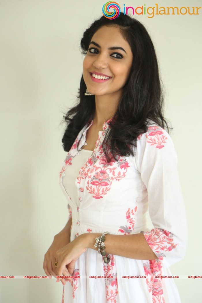 Reethu Varma Latest Photos Gallery Actress hd photo