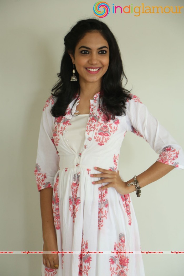 Reethu Varma Latest Photos Gallery Actress hd photo