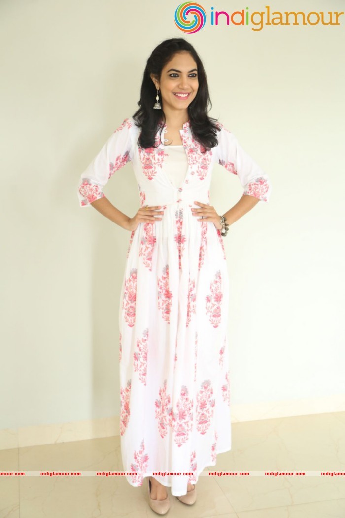 Reethu Varma Latest Photos Gallery Actress hd photo