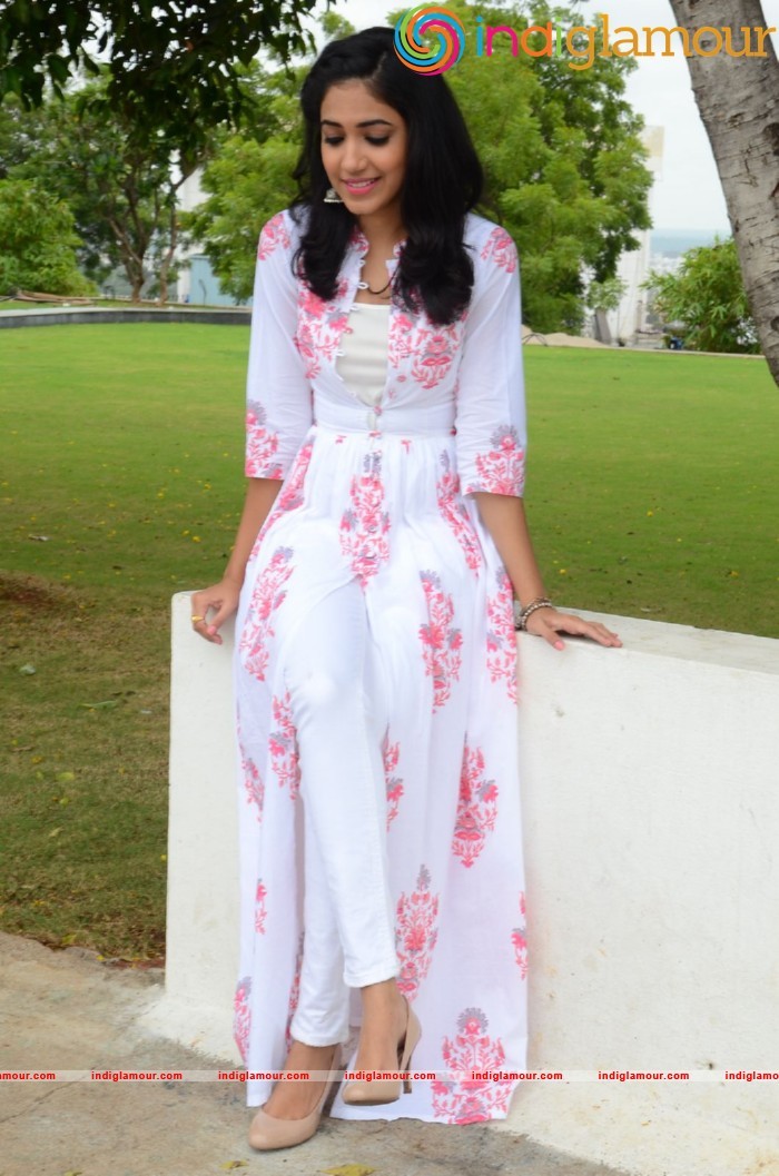 Reethu Varma Actress hd photo