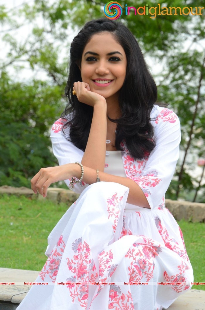 Reethu Varma Actress hd photo