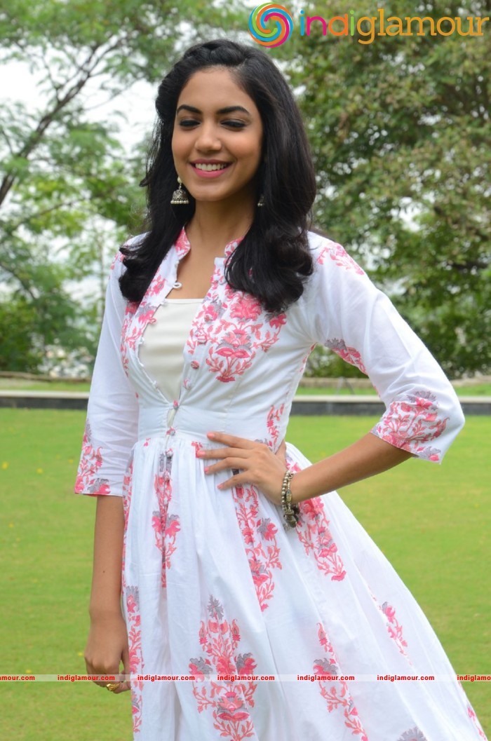 Reethu Varma Actress hd photo