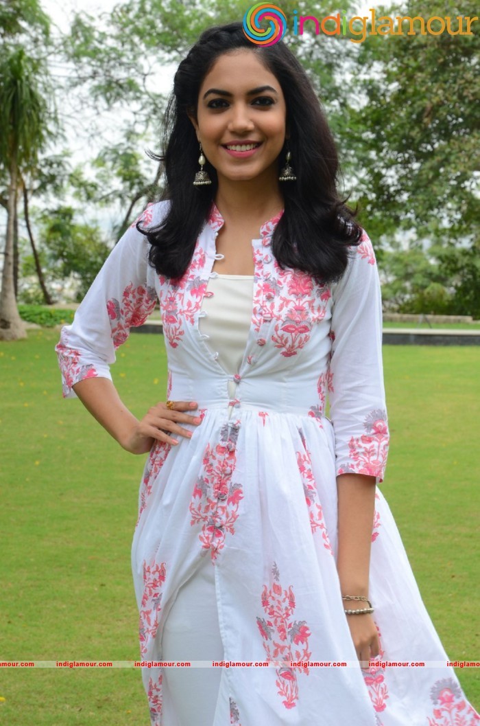 Reethu Varma Actress hd photo