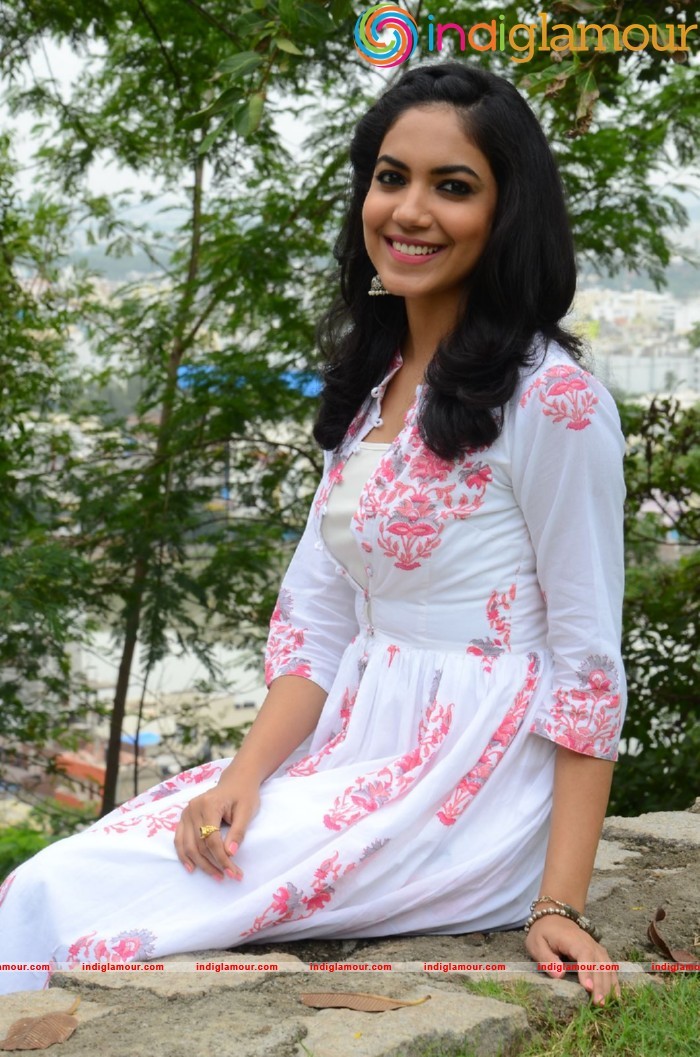 Reethu Varma Actress hd photo