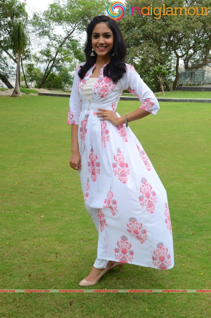 Reethu Varma Actress hd photo