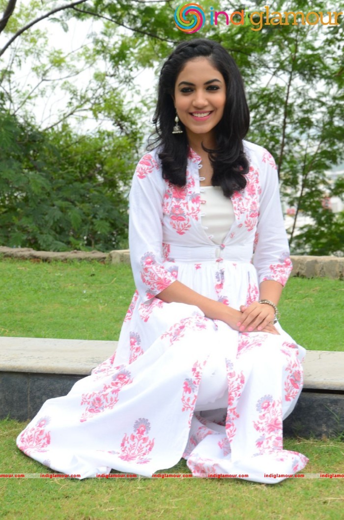 Reethu Varma Actress hd photo