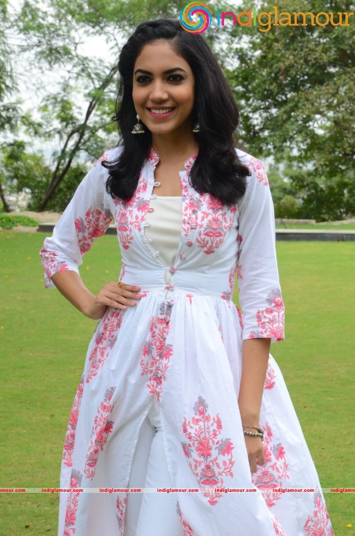 Reethu Varma Actress hd photo