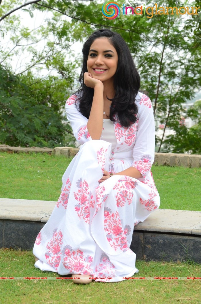 Reethu Varma Actress hd photo