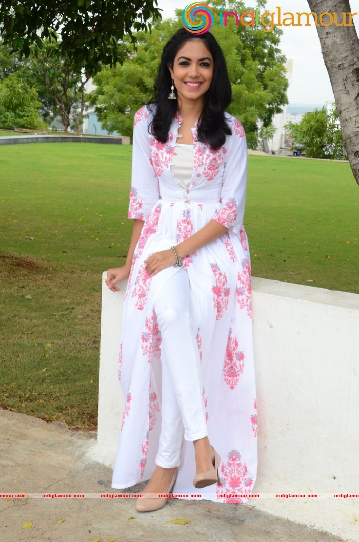 Reethu Varma Actress hd photo