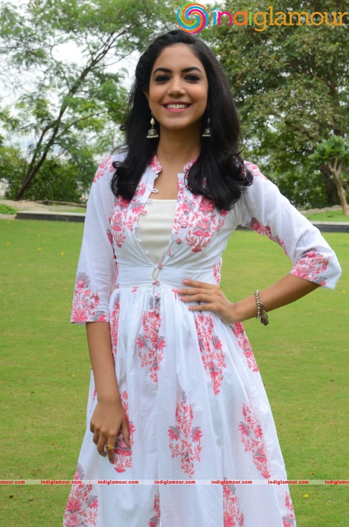 Reethu Varma Actress hd photo