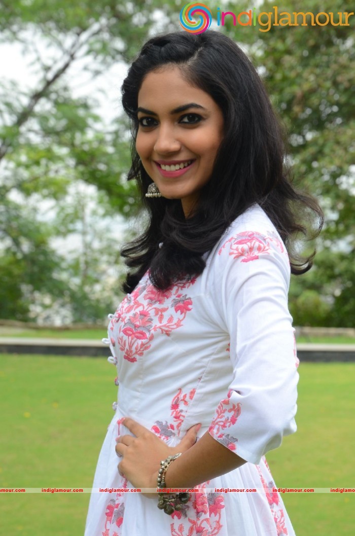 Reethu Varma Actress hd photo