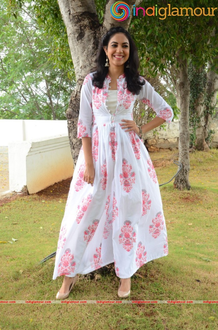 Reethu Varma Actress hd photo