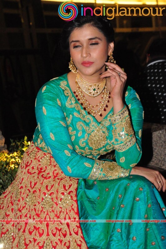 Mannara Chopra Latest Photos Gallery Actress hd photo