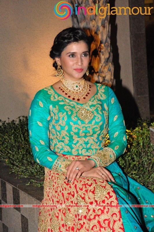 Mannara Chopra Latest Photos Gallery Actress hd photo