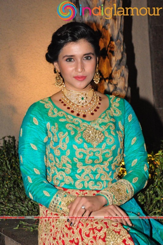 Mannara Chopra Latest Photos Gallery Actress hd photo