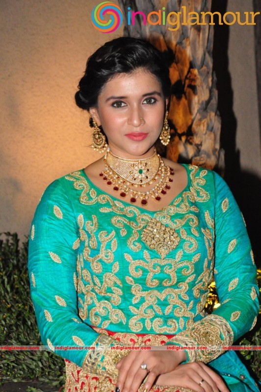 Mannara Chopra Latest Photos Gallery Actress hd photo