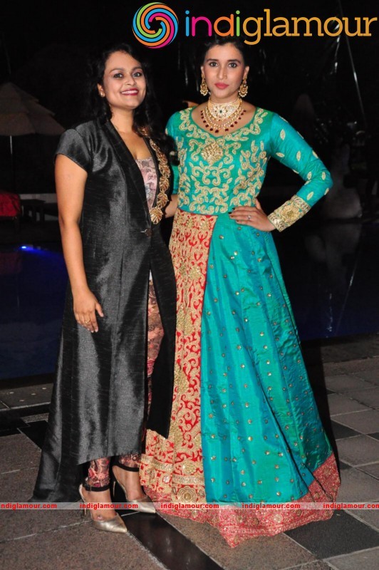 Mannara Chopra Latest Photos Gallery Actress hd photo