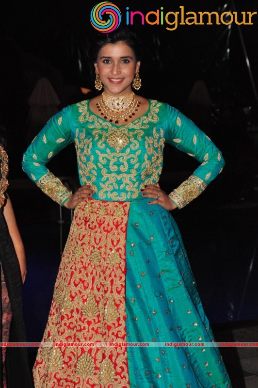 Mannara Chopra Latest Photos Gallery Actress hd photo