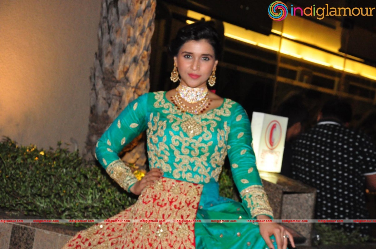 Mannara Chopra Latest Photos Gallery Actress hd photo