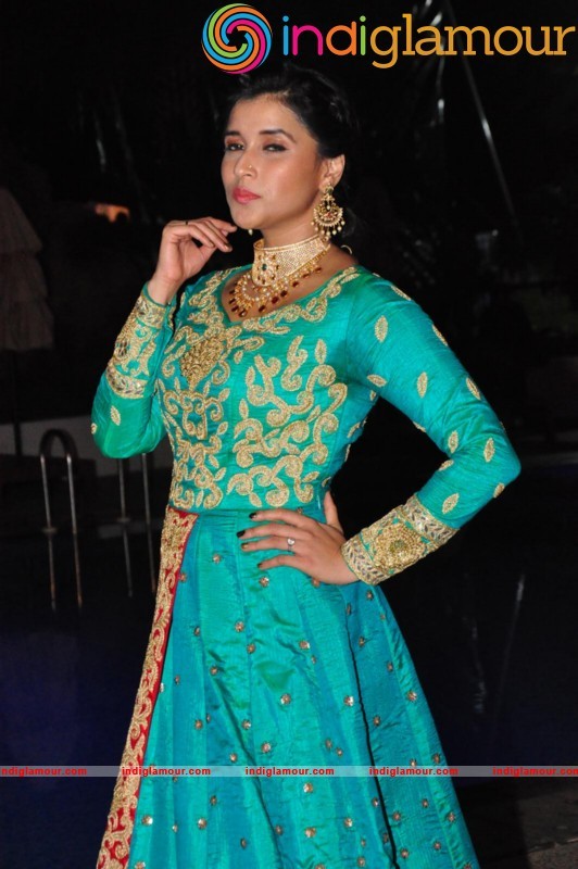 Mannara Chopra Latest Photo Gallery Actress hd photo