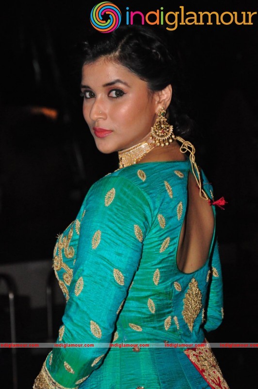 Mannara Chopra Latest Photo Gallery Actress hd photo
