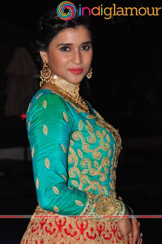 Mannara Chopra Latest Photo Gallery Actress hd photo