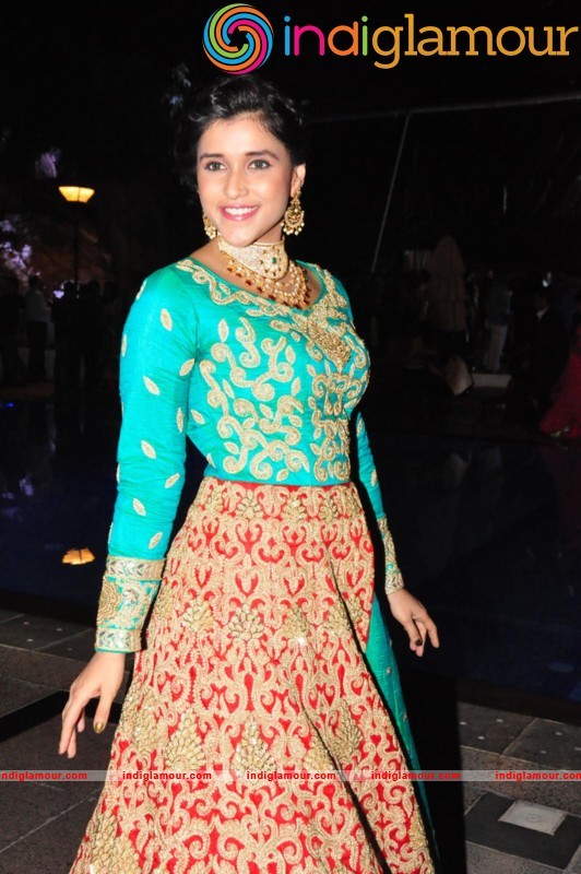 Mannara Chopra Latest Photo Gallery Actress hd photo
