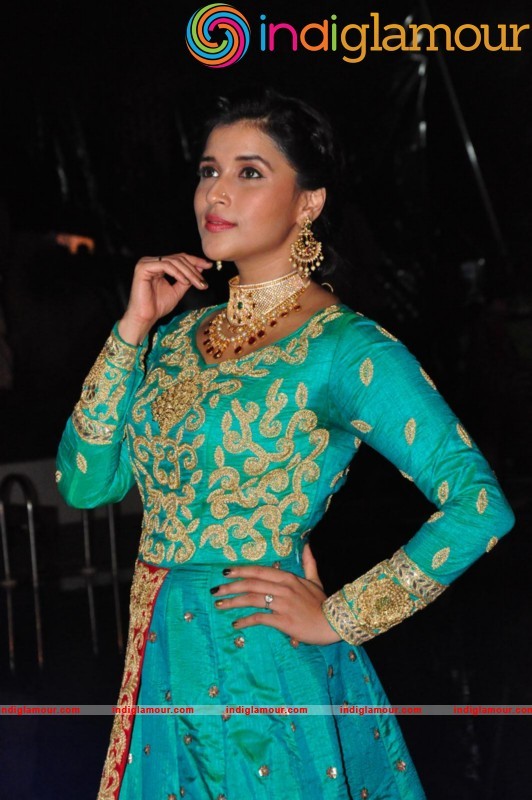 Mannara Chopra Latest Photo Gallery Actress hd photo