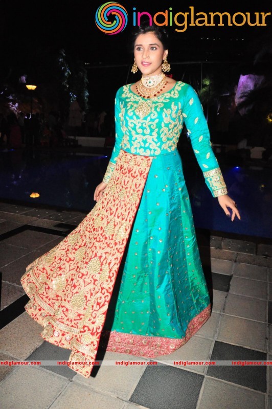 Mannara Chopra Latest Photo Gallery Actress hd photo