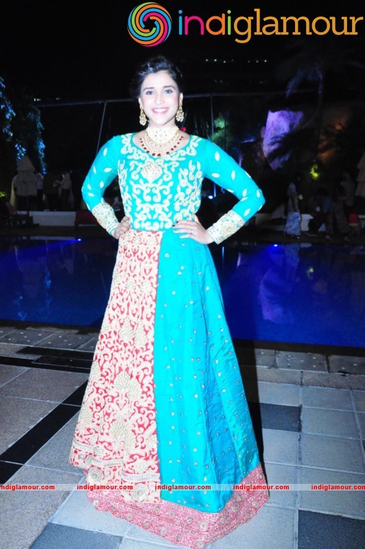 Mannara Chopra Latest Photo Gallery Actress hd photo