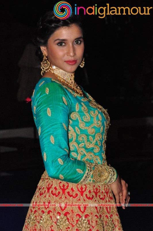 Mannara Chopra Latest Photo Gallery Actress hd photo