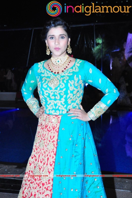 Mannara Chopra Latest Photo Gallery Actress hd photo