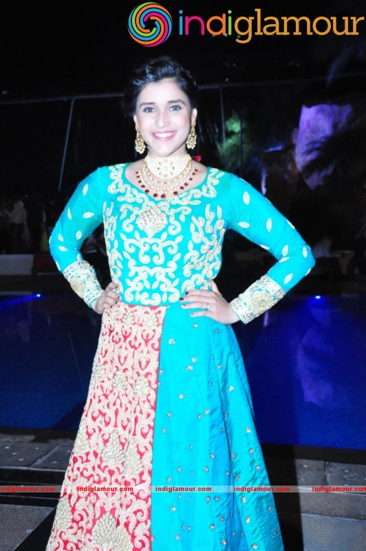 Mannara Chopra Latest Photo Gallery Actress hd photo