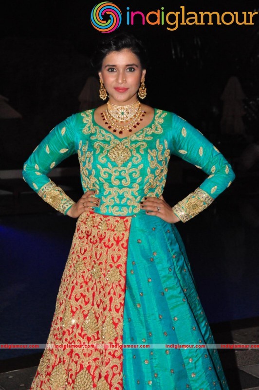Mannara Chopra Latest Photo Gallery Actress hd photo