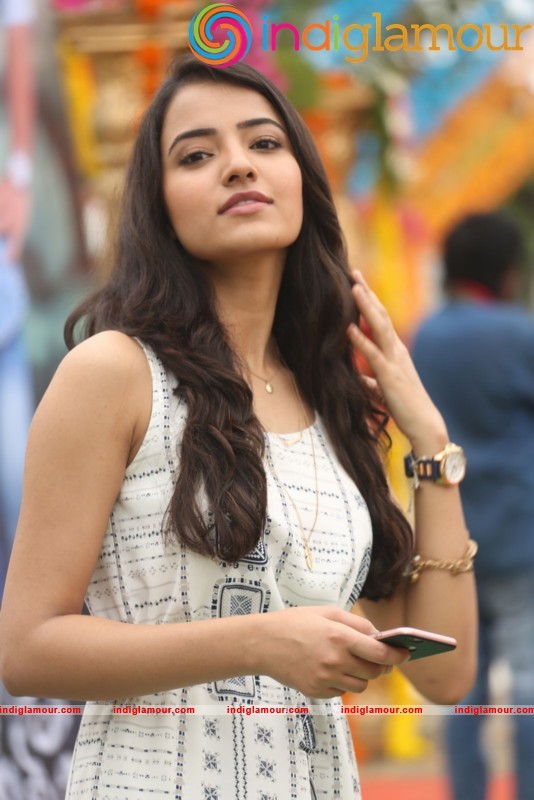 Rxer Mear Latest Photos Gallery Actress hd photo