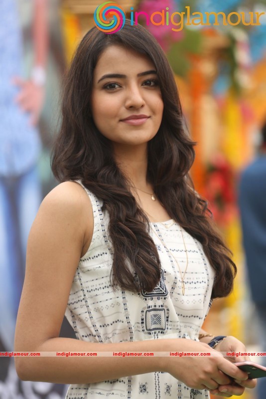Rxer Mear Latest Photos Gallery Actress hd photo