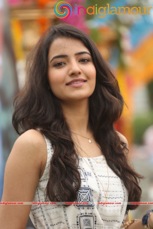 Rxer Mear Latest Photos Gallery Actress hd photo