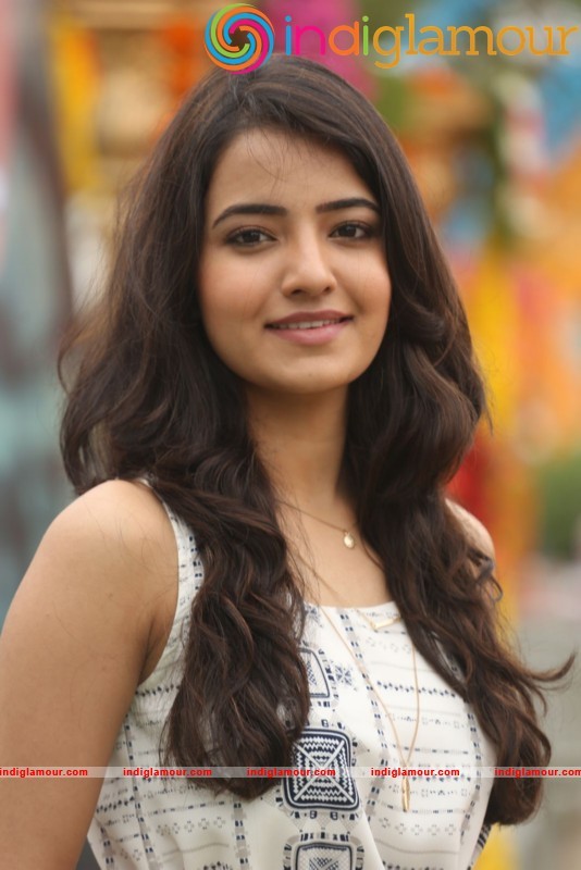 Rxer Mear Latest Photos Gallery Actress hd photo