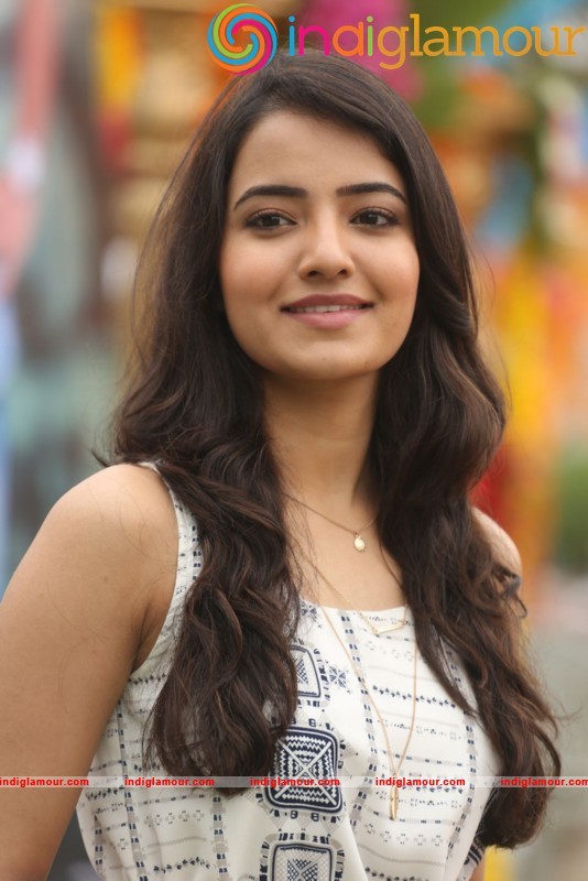 Rxer Mear Latest Photos Gallery Actress hd photo