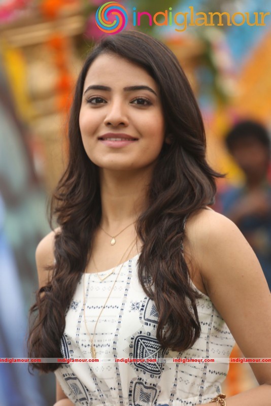 Rxer Mear Latest Photos Gallery Actress hd photo