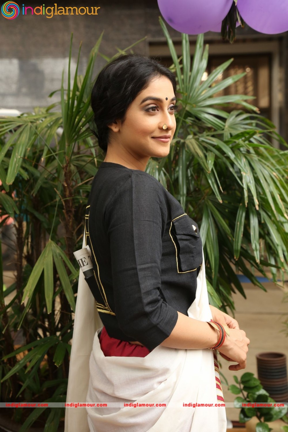 Regina Cassandra Actress hd photo