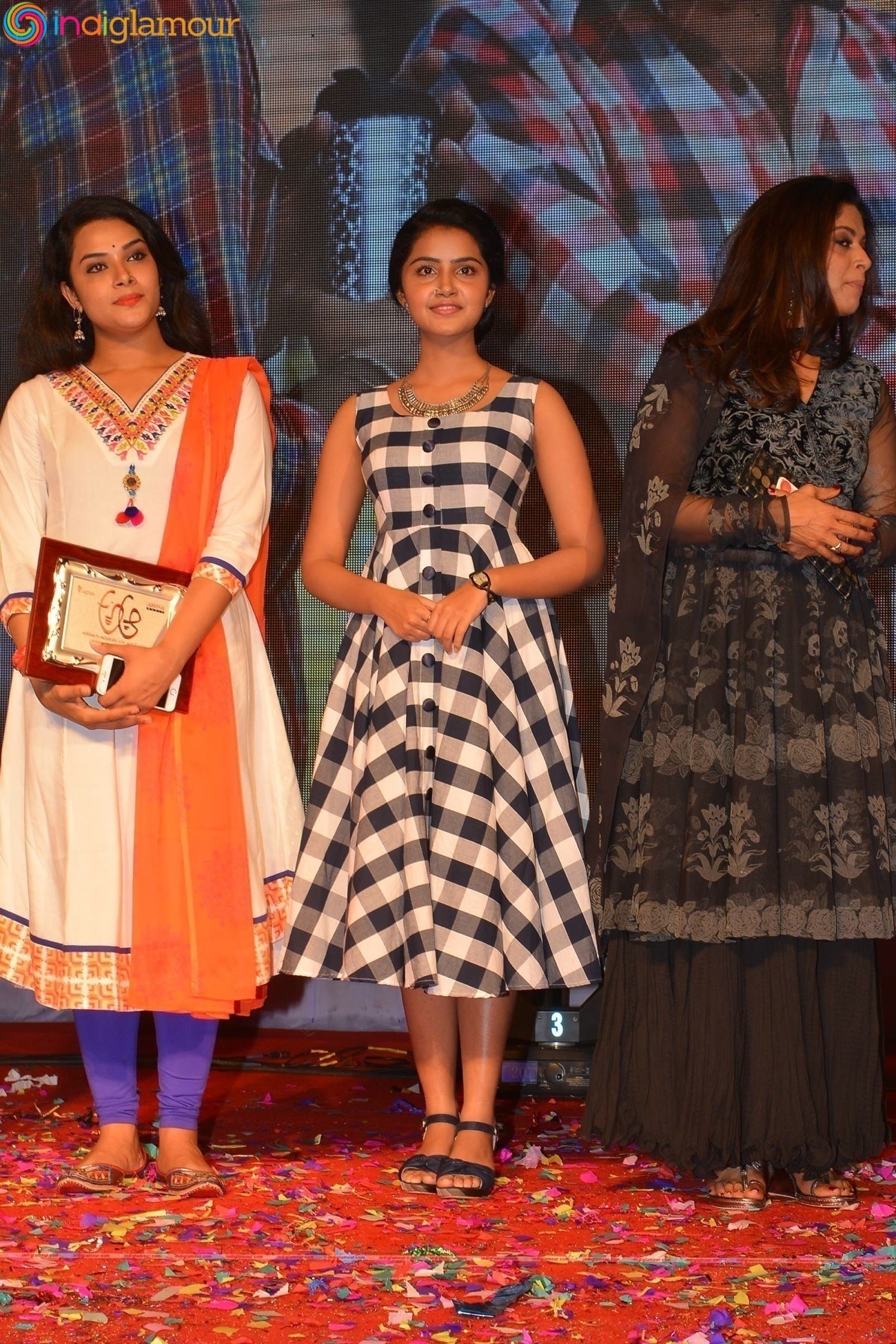 Anupama Parameshwaran Actress hd photo