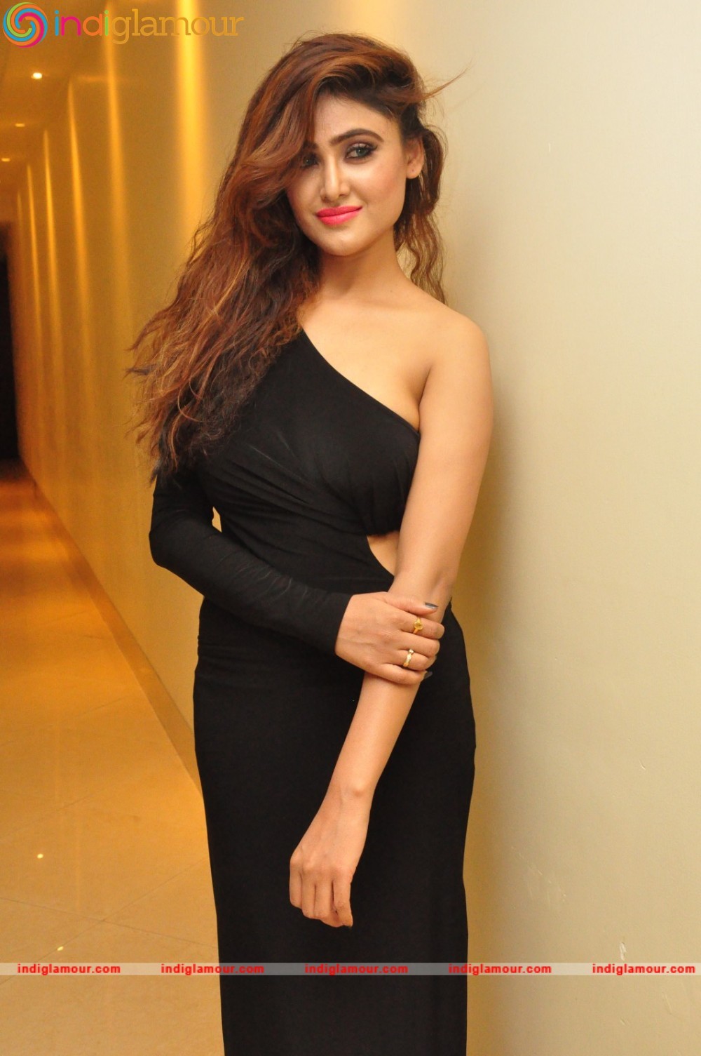 Sony Charishta Actress hd photo