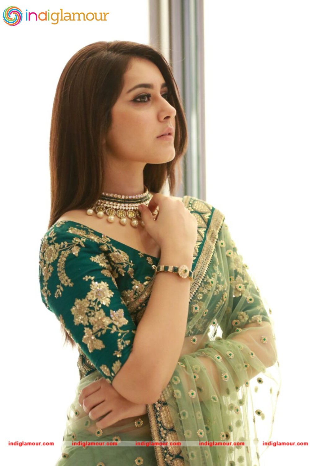 Raashi Khanna Actress hd photo