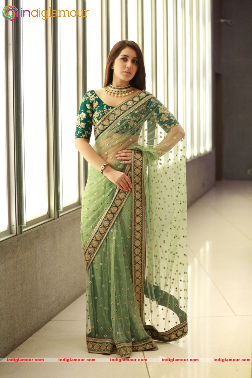 Raashi Khanna Actress hd photo