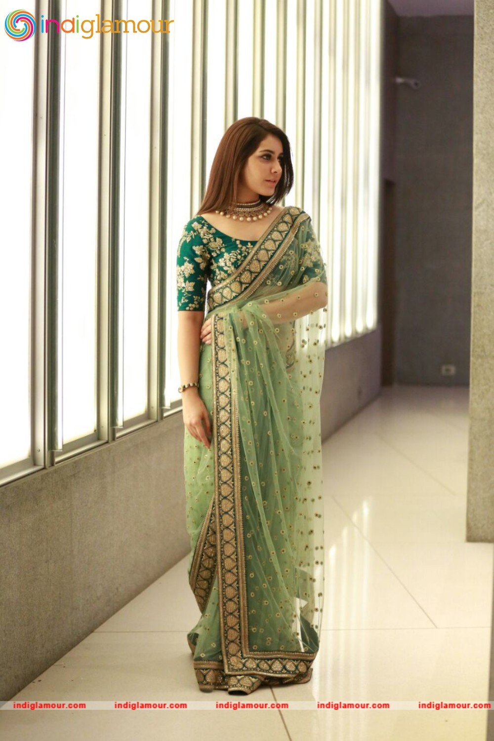 Raashi Khanna Actress hd photo